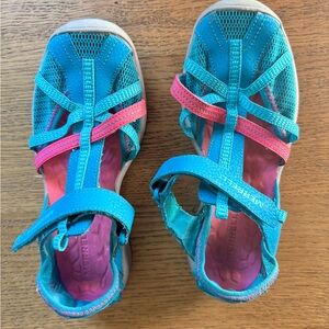 Merrell Blue and Pink Sport Sandals for Summer Adventures. Size 3 EUC